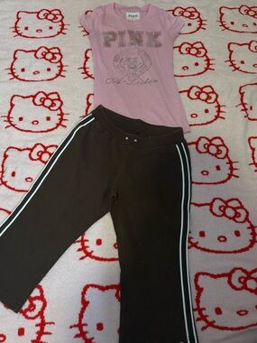PINK Victoria's Secret Light Pink Graphic Short Sleeve Tee
